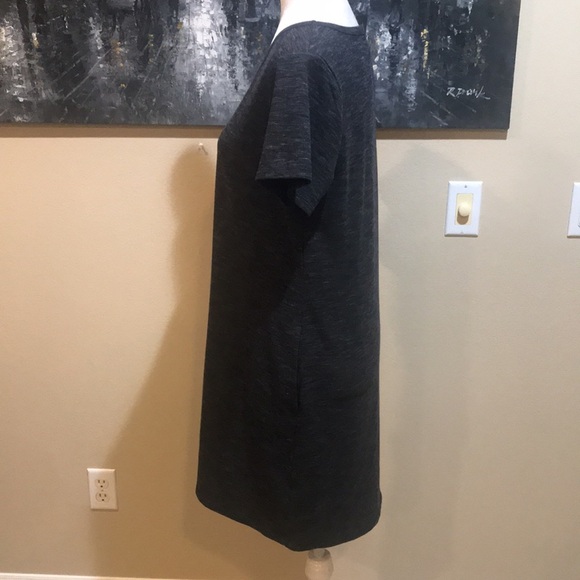 32 Degrees Short Sleeve Heather Gray and Black Dress with Pockets-Size Medium - Picture 4 of 11